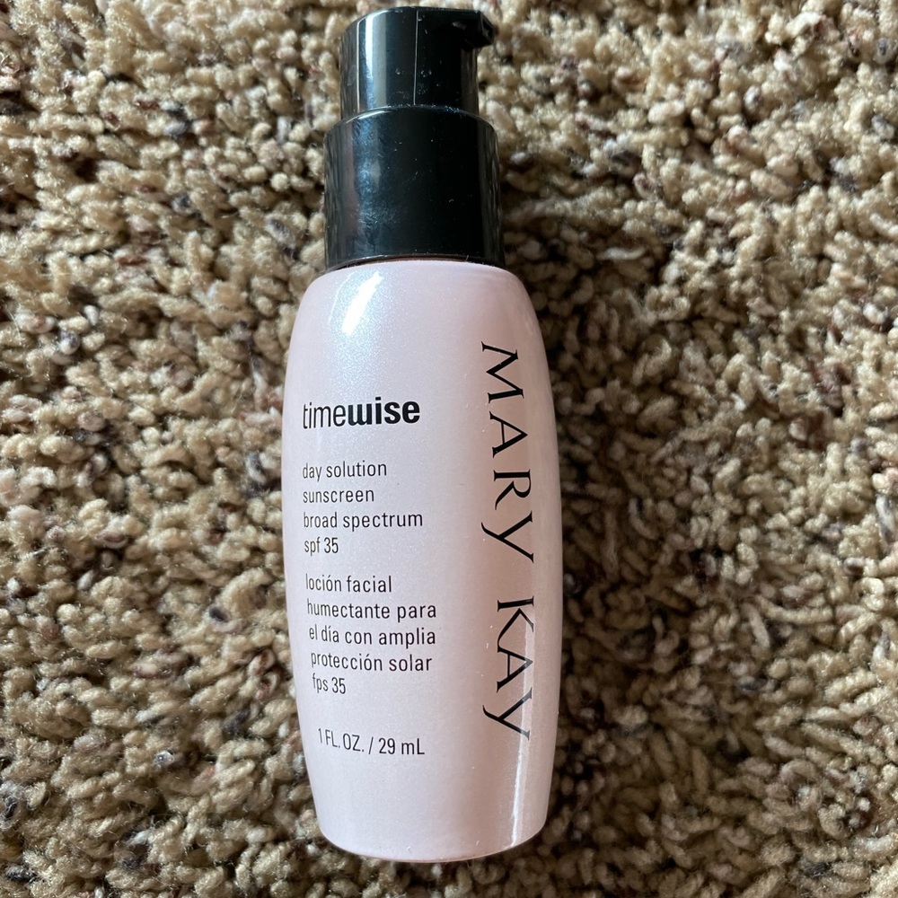 New MaryKay Timewise Day Solution